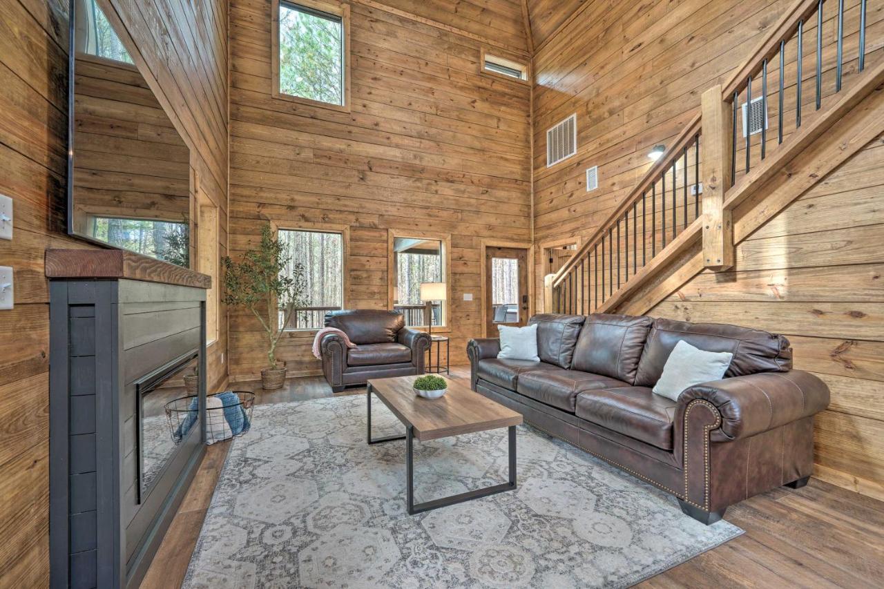 Sutton Ridge Cabin Rental Hot Tub And Swing Set! Broken Bow Bagian luar foto