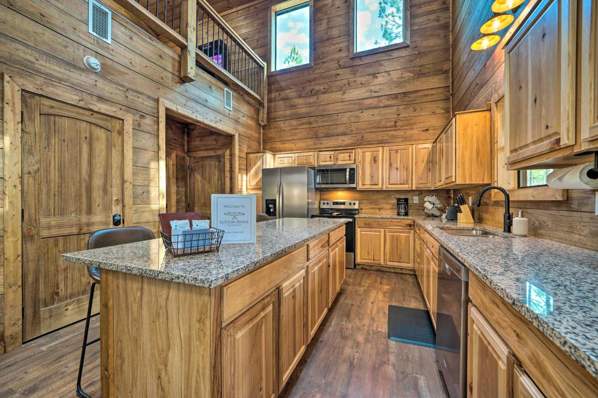 Sutton Ridge Cabin Rental Hot Tub And Swing Set! Broken Bow Bagian luar foto